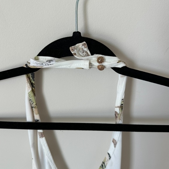 Floral Dress - Picture 8 of 8